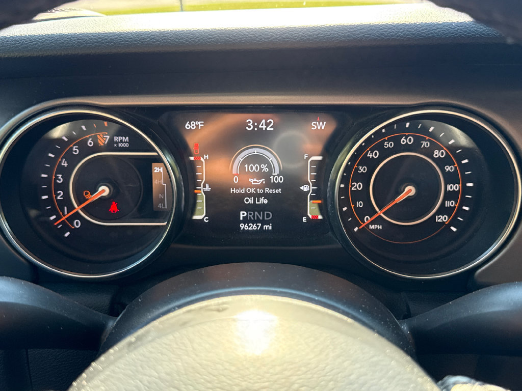 Used 2021 Jeep Gladiator Sport AWD/4WD image 21