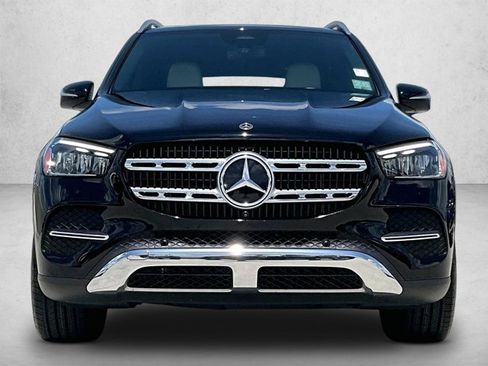 Certified 2025 Mercedes-Benz GLE 450e 4MATIC image 3