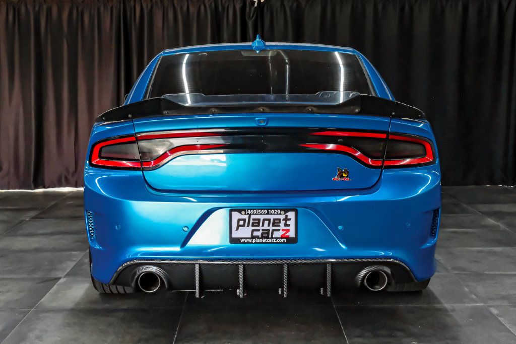 Used 2015 Dodge Charger R/T Scat Pack RWD image 10