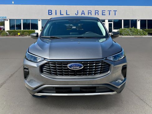 New 2026 Ford Escape Active image 2