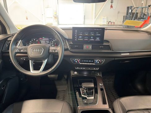 Certified 2023 Audi Q5 2.0T Premium w/ Convenience Package AWD/4WD image 12