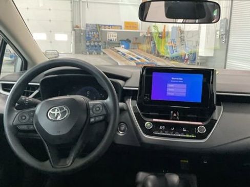 New 2026 Toyota Corolla LE FWD image 12