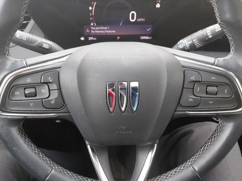 Used 2026 Buick Encore GX Avenir w/ Avenir Technology Package AWD/4WD image 10