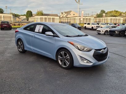 Used 2013 Hyundai Elantra SE w/ Technology Pkg
