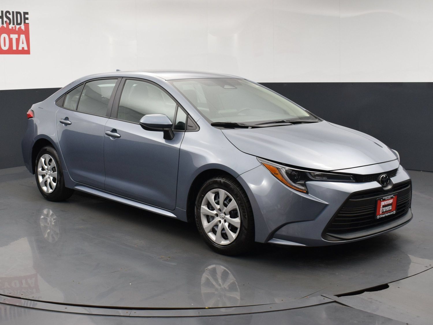 Used 2025 Toyota Corolla LE FWD image 6