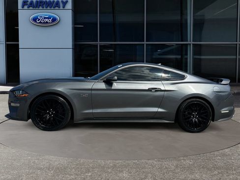Used 2022 Ford Mustang GT Premium w/ GT Performance Package RWD image 8