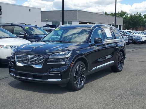 Certified 2023 Lincoln Aviator Reserve w/ Equipment Group 201A AWD/4WD image 2