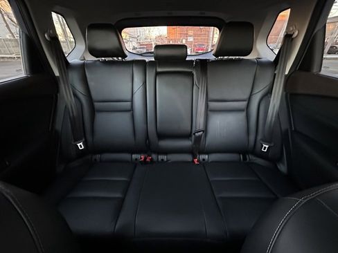 Used 2022 Nissan Rogue SL w/ SL Premium Package image 28