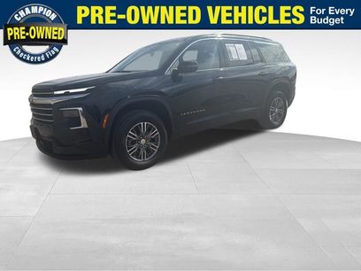 Used 2024 Chevrolet Traverse LT
