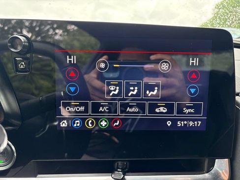 Used 2020 Chevrolet Corvette Stingray Coupe w/ 1LT RWD image 20