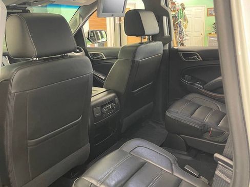 Used 2018 GMC Yukon Denali w/ Denali Ultimate Package AWD/4WD image 28