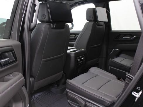 New 2026 GMC Yukon Denali w/ Advanced Technology Package AWD/4WD image 25