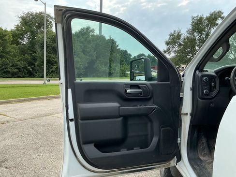 Used 2022 Chevrolet Silverado 3500 W/T w/ Gooseneck/5TH Wheel Package AWD/4WD image 13