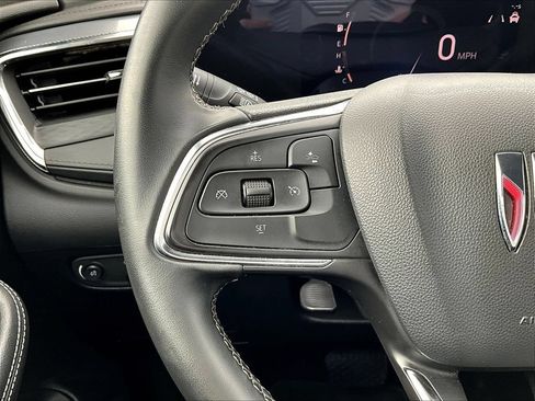 Used 2025 Buick Encore GX Preferred AWD/4WD image 12