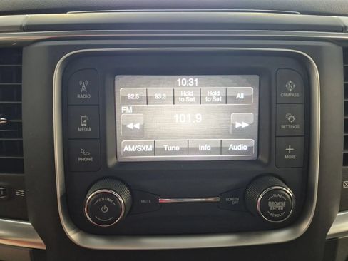 Used 2022 RAM 1500 Warlock AWD/4WD image 30