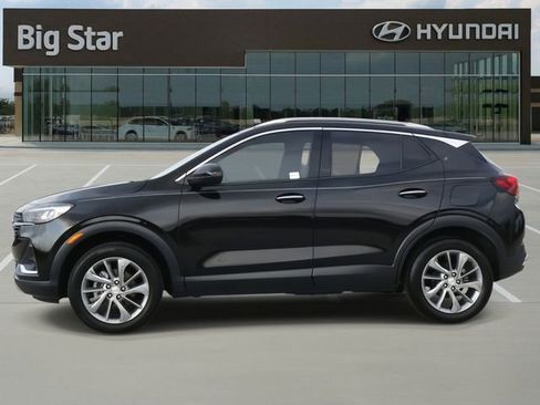 Used 2023 Buick Encore GX Essence w/ Experience Buick Package image 2