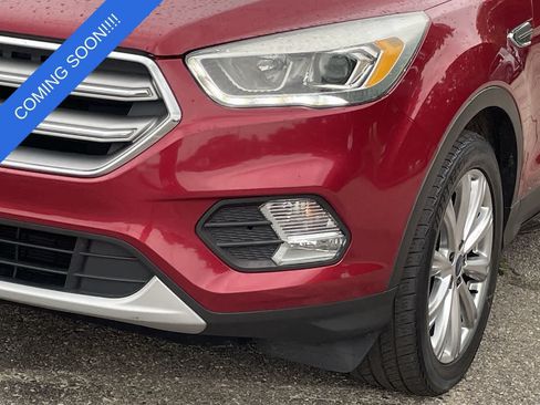 Used 2017 Ford Escape Titanium AWD/4WD image 33