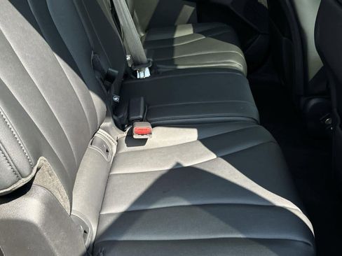 New 2026 Acura MDX SH-AWD image 16