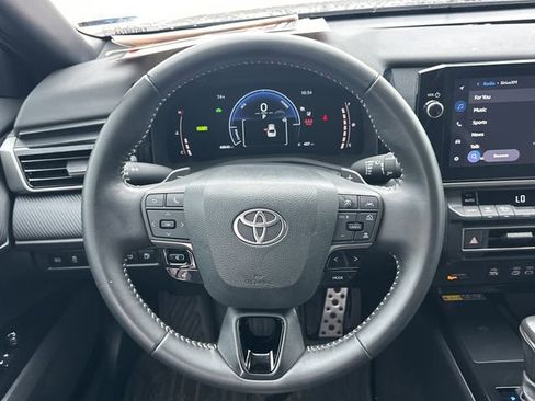 Used 2025 Toyota Camry SE w/ Multimedia Upgrade Package FWD image 8