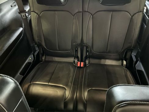 Used 2021 Jeep Grand Cherokee L Limited image 33