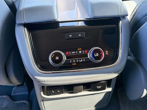 Used 2018 Lincoln Navigator L Black Label image 21