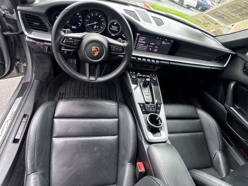 Used 2020 Porsche 911 Carrera image 10