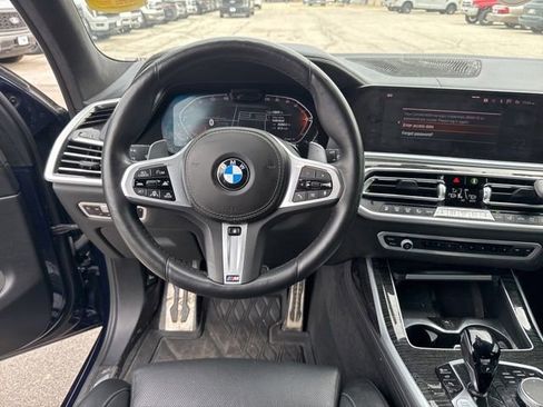 Used 2022 BMW X7 xDrive40i w/ M Sport Package AWD/4WD image 18