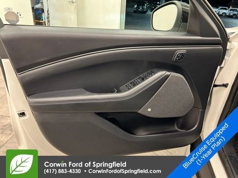 New 2025 Ford Mustang Mach-E Premium image 18