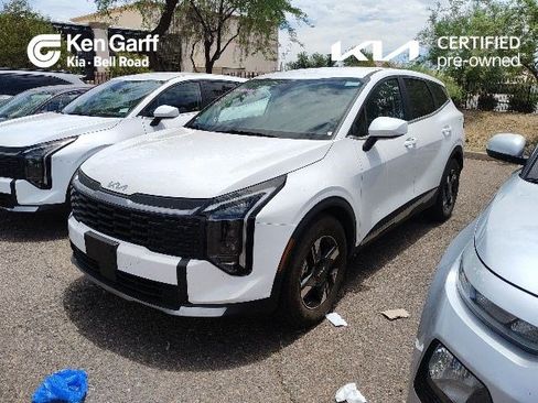 Certified 2026 Kia Sportage LX FWD image 1