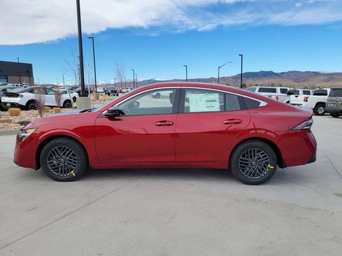 New 2026 Nissan Sentra SV w/ SV Convenience Package FWD image 2