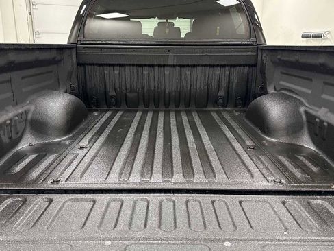 Certified 2017 Toyota Tundra SR5 image 28