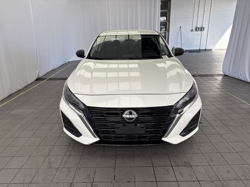 Certified 2024 Nissan Altima 2.5 S image 2