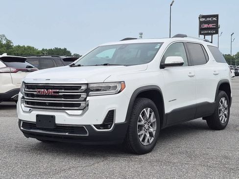 Used 2021 GMC Acadia SLT w/ Technology Package FWD image 1
