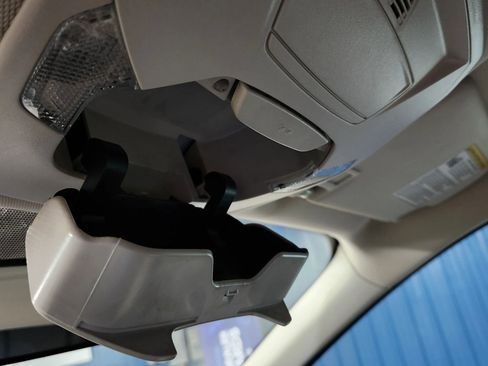 Used 2019 Ford Escape SEL image 37