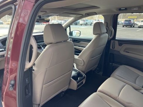 Certified 2018 Honda Odyssey EX-L image 24