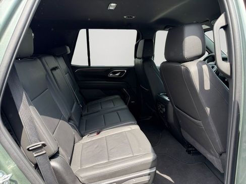 Used 2024 Chevrolet Tahoe LT AWD/4WD image 12