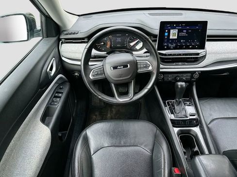 Used 2022 Jeep Compass Latitude AWD/4WD image 21