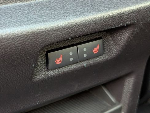 Used 2018 Ford Edge Sport w/ Equipment Group 401A image 29