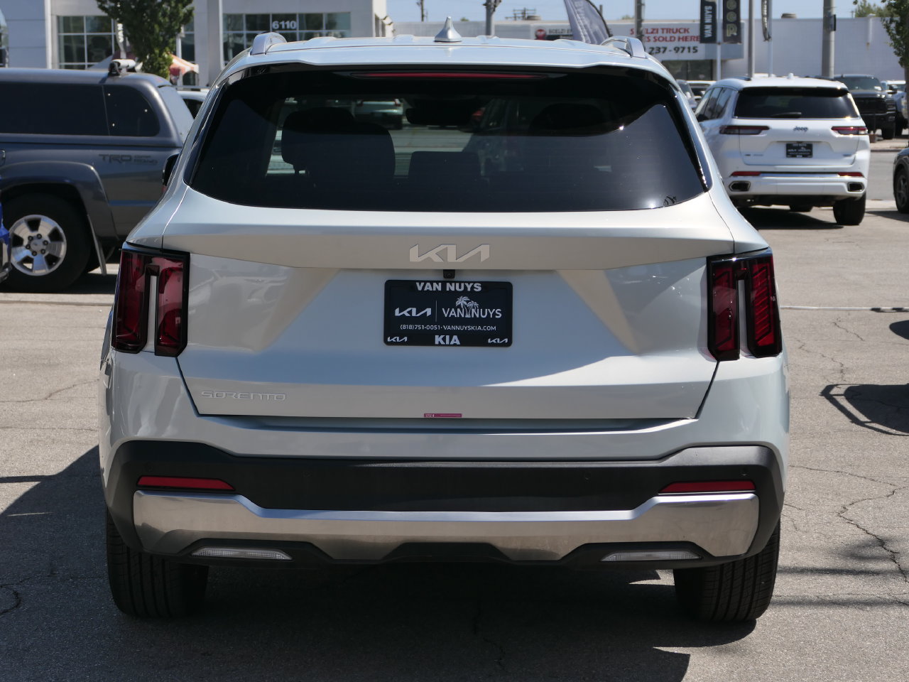 Certified 2026 Kia Sorento S FWD image 5