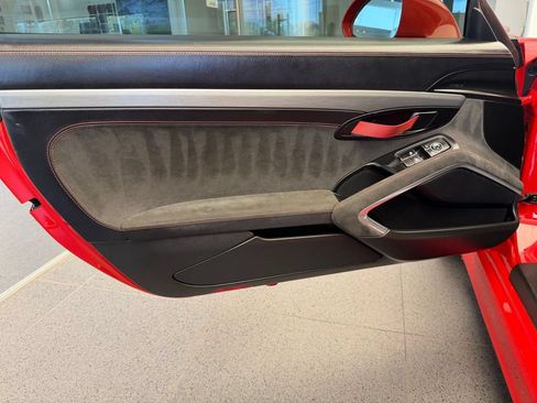 Used 2016 Porsche Cayman GT4 RWD image 14