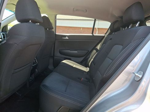 Used 2020 Kia Sportage LX FWD image 10