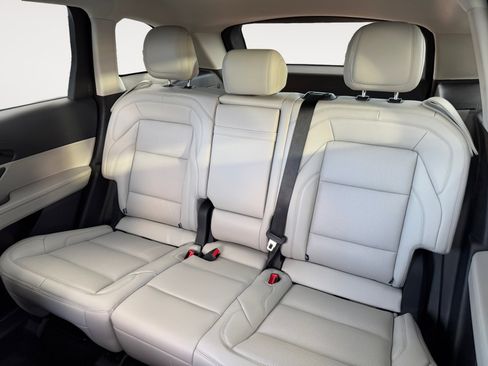 New 2026 Lincoln Nautilus Premier w/ Equipment Group 102A image 16