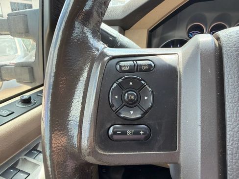 Used 2014 Ford F250 Lariat w/ Lariat Ultimate Package AWD/4WD image 26