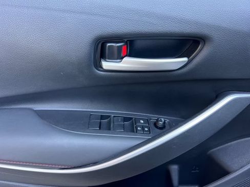 Used 2024 Toyota Corolla SE FWD image 11