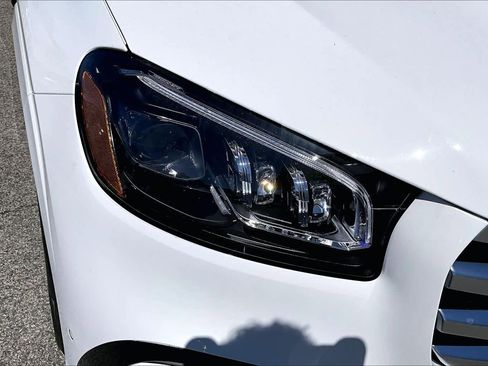 New 2026 Mercedes-Benz GLS 450 4MATIC image 17