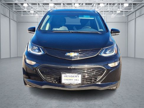 Certified 2020 Chevrolet Bolt Premier w/ Infotainment Package image 3