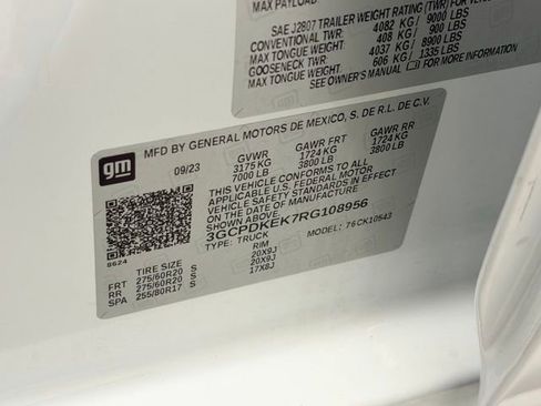 Certified 2024 Chevrolet Silverado 1500 LT image 24