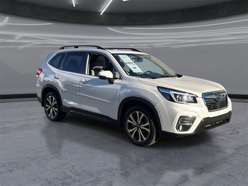 Used 2019 Subaru Forester Limited image 2