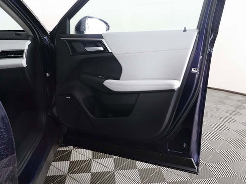 New 2026 Mitsubishi Outlander SE image 27