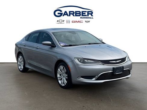 Used 2015 Chrysler 200 Limited w/ Convenience Group FWD image 7